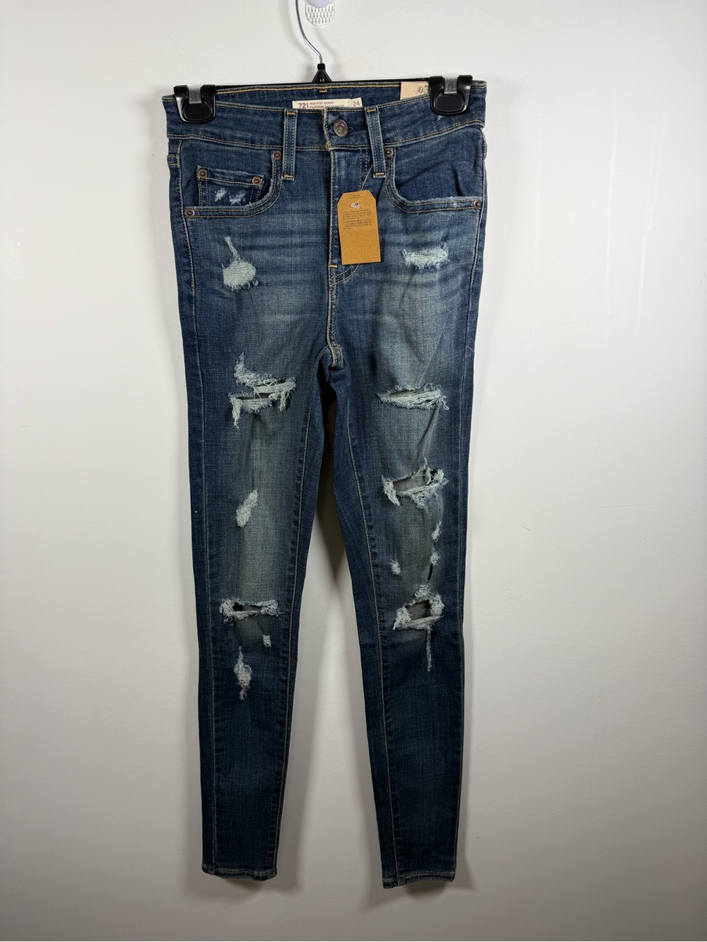 LEVI | BNWT 721 Distressed High Rise Skinny Jeans Size 24